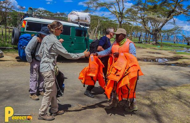 Crescent Island Walking Safari & Hippo Boat Cruise
