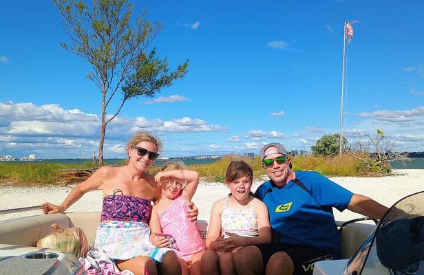 Clearwater 5-Hour Private Boat Charter – Dolphins & Island Hops