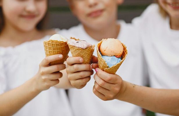 NEW! Artisanal Ice Cream Tour of Belgrano with Gabriela