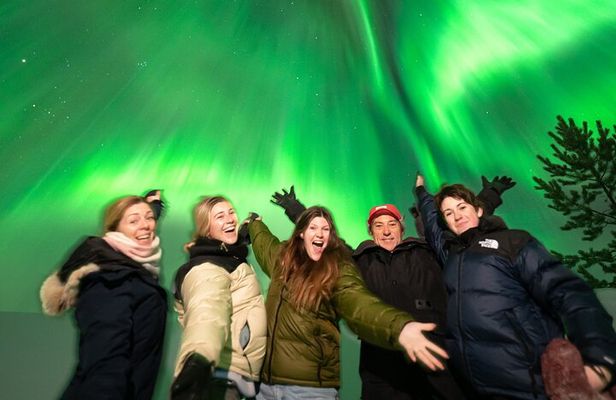 Pyhä-Luosto Northern Lights Adventure with Aurora Viewing 