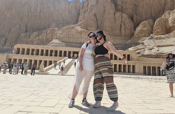 East and West Bank of Luxor – Full Day Private Guided Tour