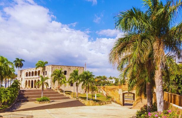 Santo Domingo VIP Private Tour from Punta Cana All Inclusive