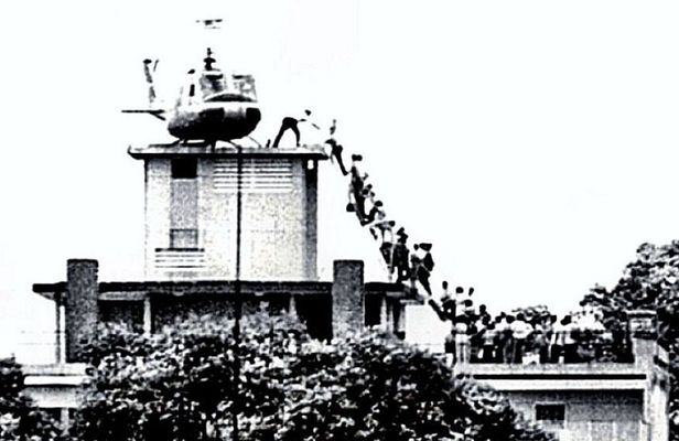 Wartime Saigon Historical Tour with Lunch and Guided Insights