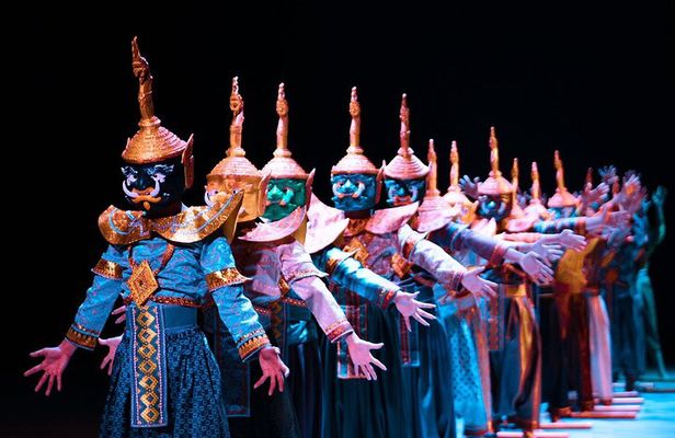 Luang Praban Buddha's Light Stage Show Ticket