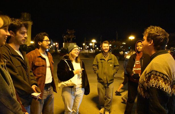 Haunted Chicago: Crime and Ghosts Walking Tour