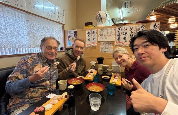 Omicho Ichibakan Kanazawa Private Walking Tour