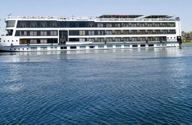 5 Days 4 Nights Full Board Deluxe Nile Cruise from Aswan to Luxor