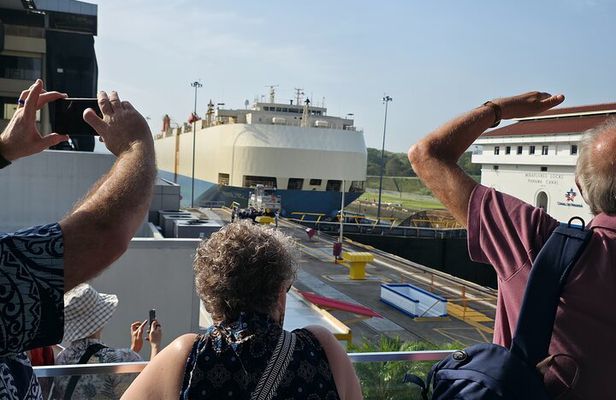 Desde Riu Playa Blanca - Vista 360, Canal de Panama y Peresozo 