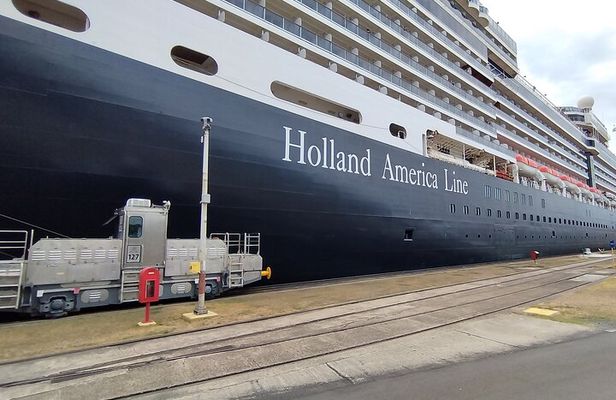 Panama City Private Tour: Unforgettable Adventure