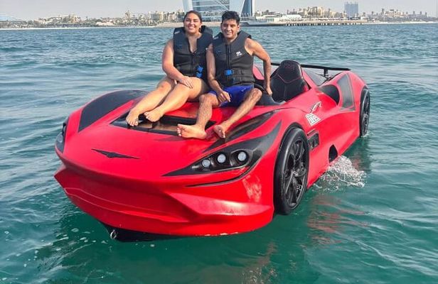 Dubai Jet Car Experience Drive on Water in Jumeirah 