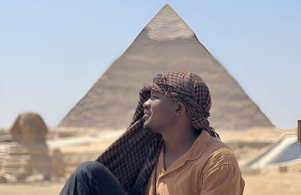 Pyramids, Sphinx, Egyptian Museum and Khan El Khalili