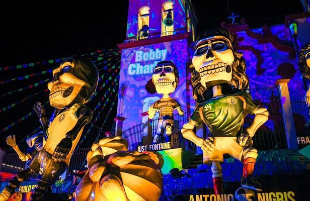 Altars in Santiago and Cascades + Transportation + Guide