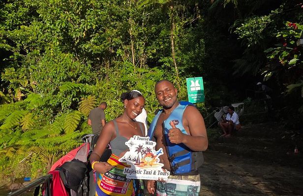 Roseau, Dominica: Rainforest Adventure sport,Waterfall swim