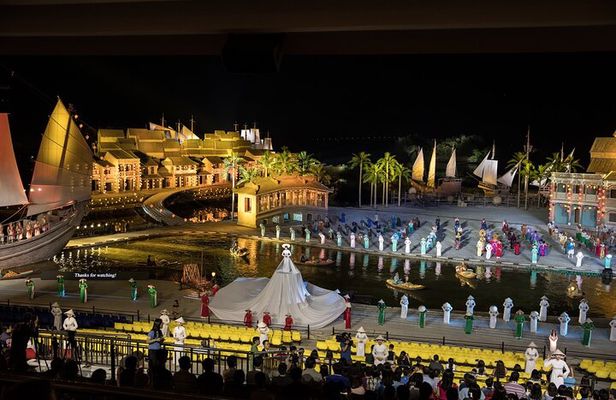 From Da Nang or Hoi An: Hoi An Memories Show&Hoi An Lantern Boat