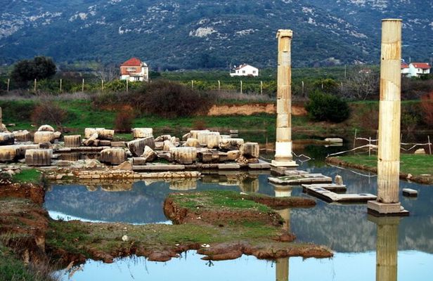 Ephesus City & Claros with Local Lunch - Optional Turkish Bath