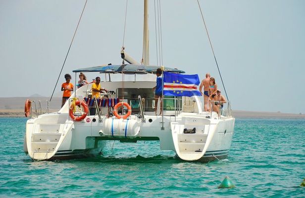 Sal Island Catamaran cruise with All Inclusive Drinks and Snacks