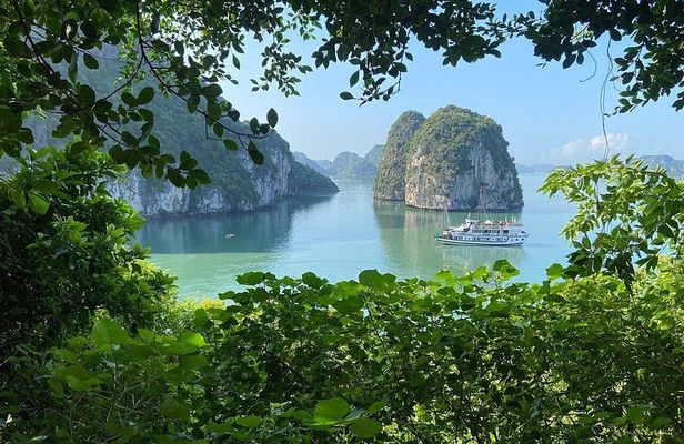 Hanoi to Ninh Binh & Bai Tu Long Bay Cruise – 3D2N Experience
