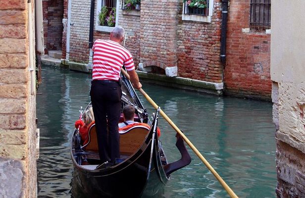 Private Gondola Ride in Venice Discover the Floating City