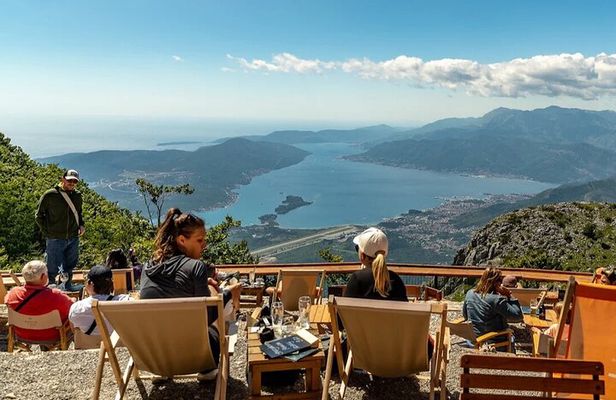 Kotor Adventure with Cable Car and Montenegrin Plate
