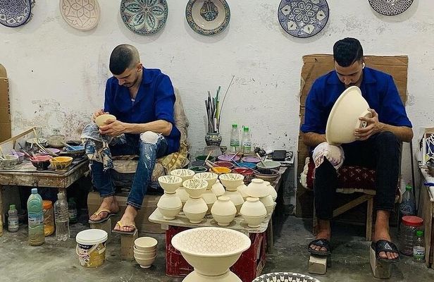 Exclusive VIP Fes Medina Workshop Tour with official Guide