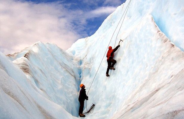 Helicopter Glacier Ice Climbing Tour
