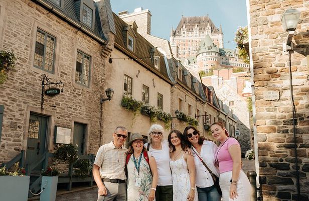 Evening Old Québec Walking Tour with Funicular