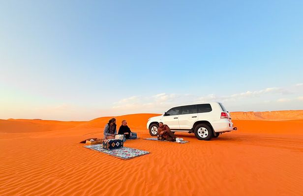 Red Sand Dunes Safari with Keshta 