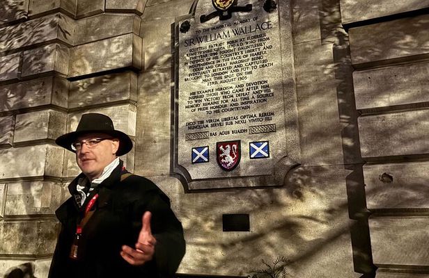 Ghosts, Gore & Other Ghasty Stories in the City of London