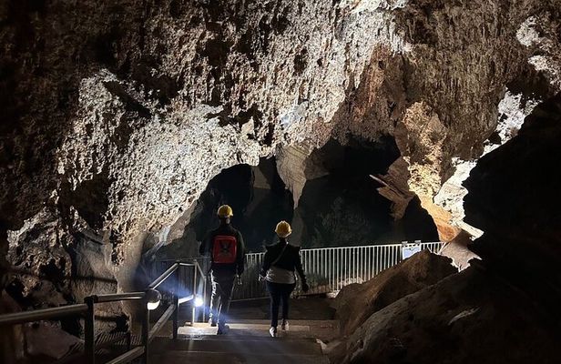 Sterkfontein Caves and Voortrekker Monument Tour
