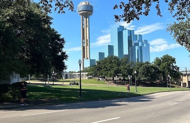 JFK Scene Dallas 1.5 Hour Private Walking Tour