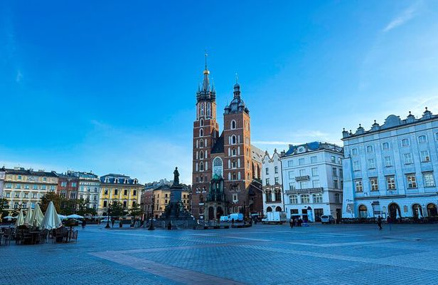 Krakow: Collegium Maius, St. Mary’s Basilica & Cloth Hall