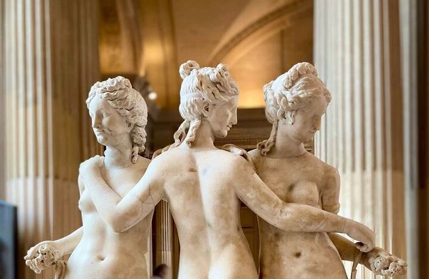 Louvre Museum Paris Mona Lisa with Audio guide