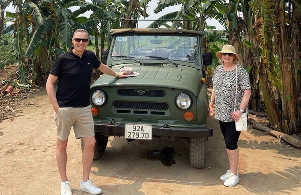 Hanoi Jeep Discovery: City highlights, Train St & Hidden Gems