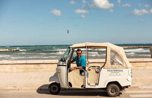 Bari Tuk Tuk tour along the coast