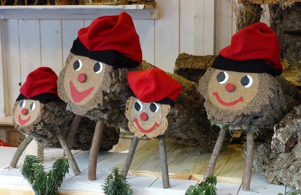 Barcelona Christmas Curiosities Tour, local sweets & Gifts!