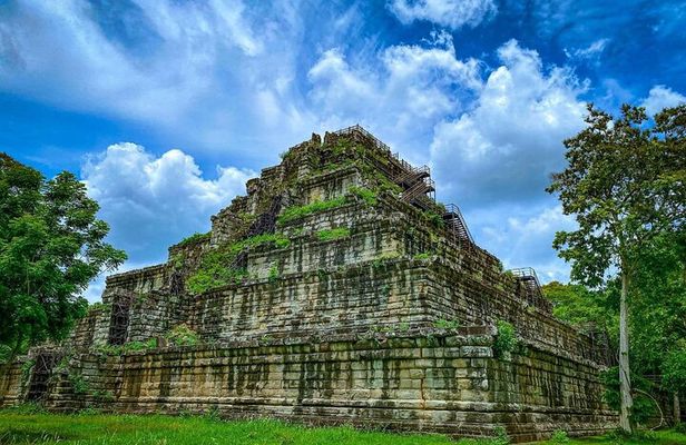 Koh Ker and Beng Melea Jungle Adventure Tour