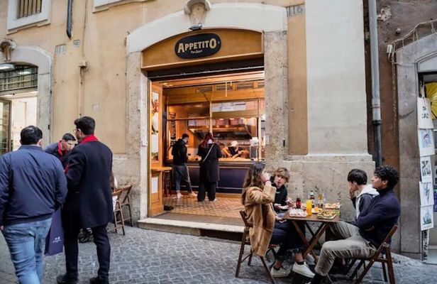 Trastevere Rome Walking Food Tour: Pasta, Wine and Gelato