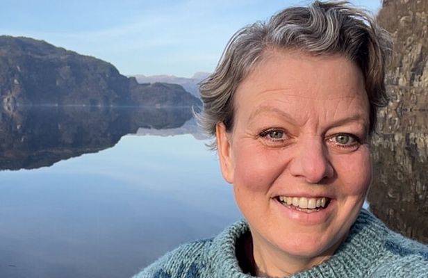 Explore Bergen Your Way – Local Tour with a Sweet Local Bite