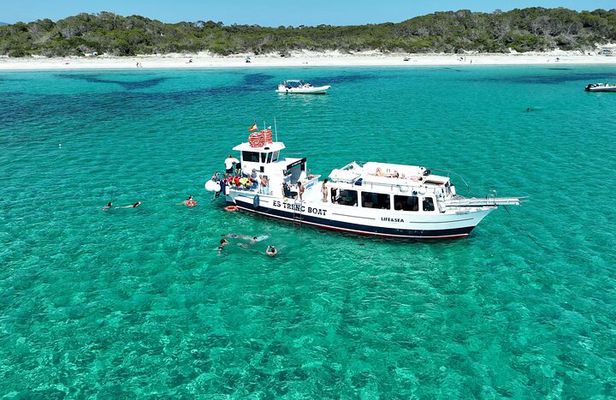 Boat Tour with BBQ on Es Trenc Beach