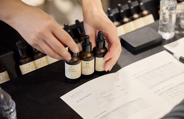 Create Your Own Luxury Niche Perfume in Hongdae