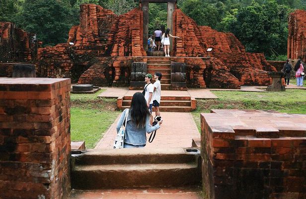 MY SON SANCTUARY with THU BON CRUISE - Full Day Private Tour