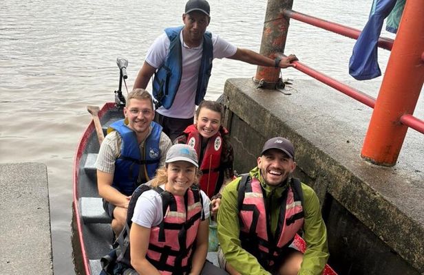 Tortuguero Tour in Canoe Canals with Electric Motor