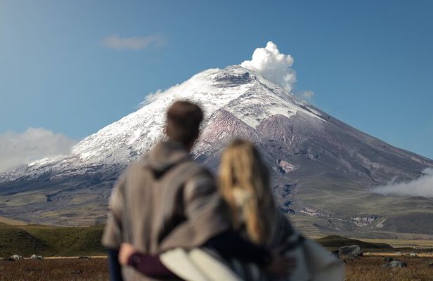 Full-Day Cotopaxi: Volcano, Jose Rivas Refuge and Limpiopungo.