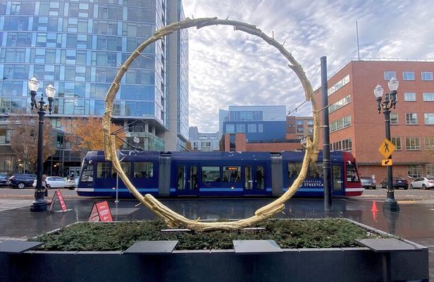 Streetcar Around Portland to Pearl, Slabtown, and Waterfront