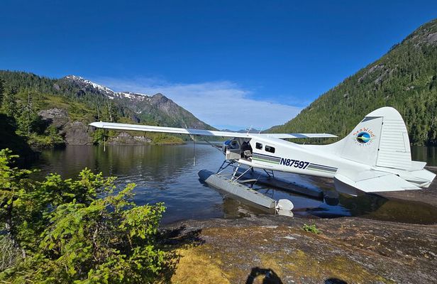 Misty Fjords Flightseeing 1.5hr -includes 20 minute water landing