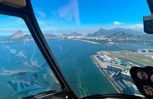 Helicopter tour - Doors Off Adventury