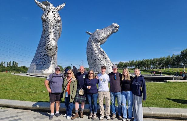 Scotland Full Day Tour Kelpies Stirling Castle and Highland Cows