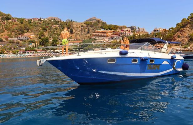 Half Day Cruise in Taormina with Snorkeling & Aperitif