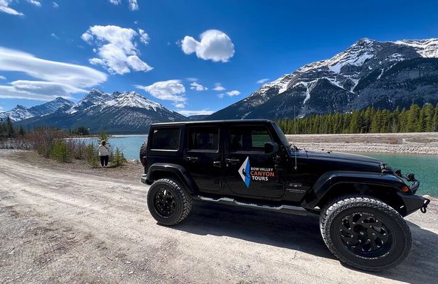 Jeep Safari Spray Lakes With Afternoon Tea and Charcuterie