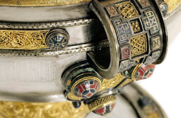 Dublin: Book of Kells. National Museum. VIP Heritage City Tour.
